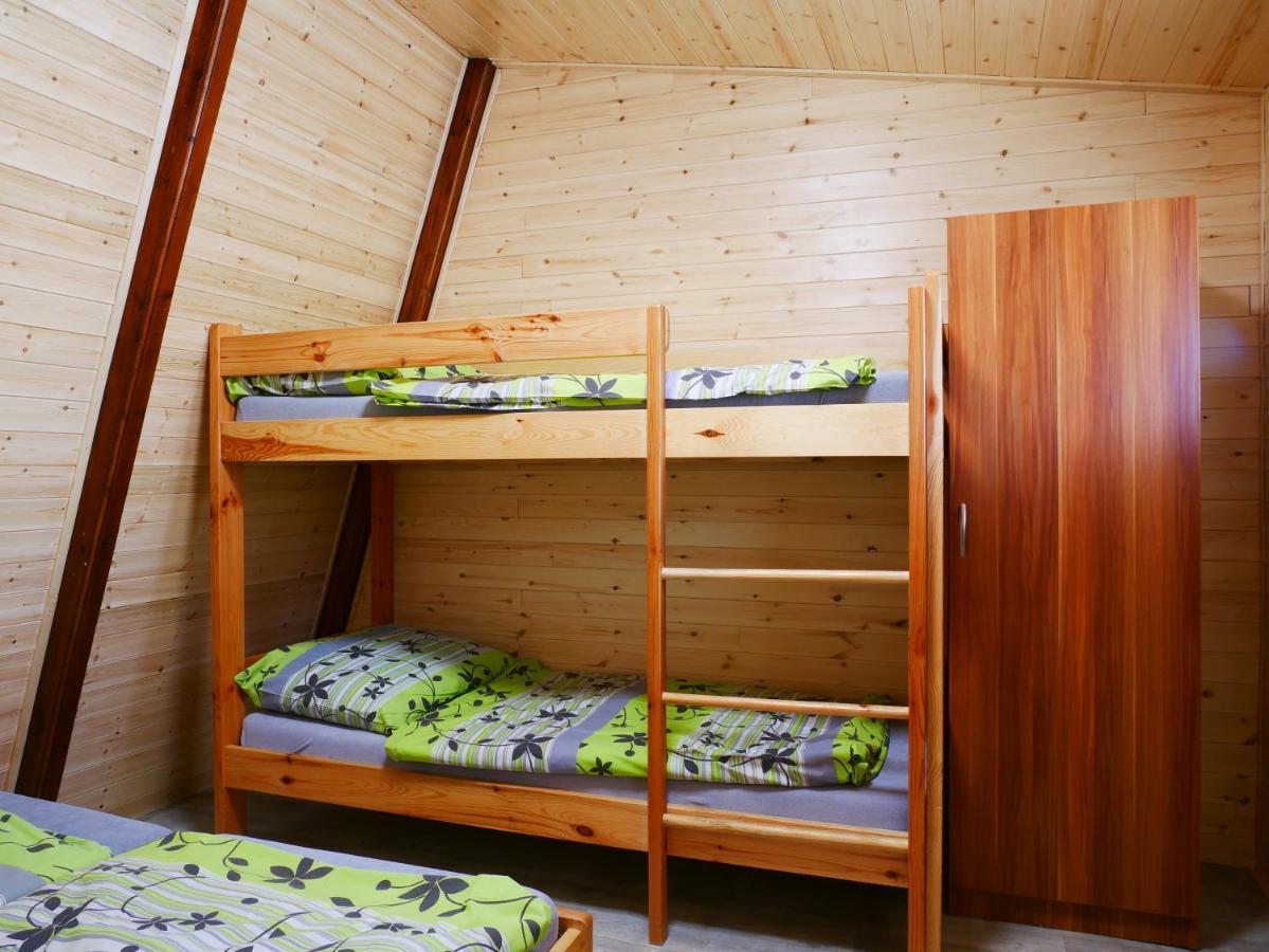 Camping Roznov Hotel Roznov pod Radhostem Ngoại thất bức ảnh