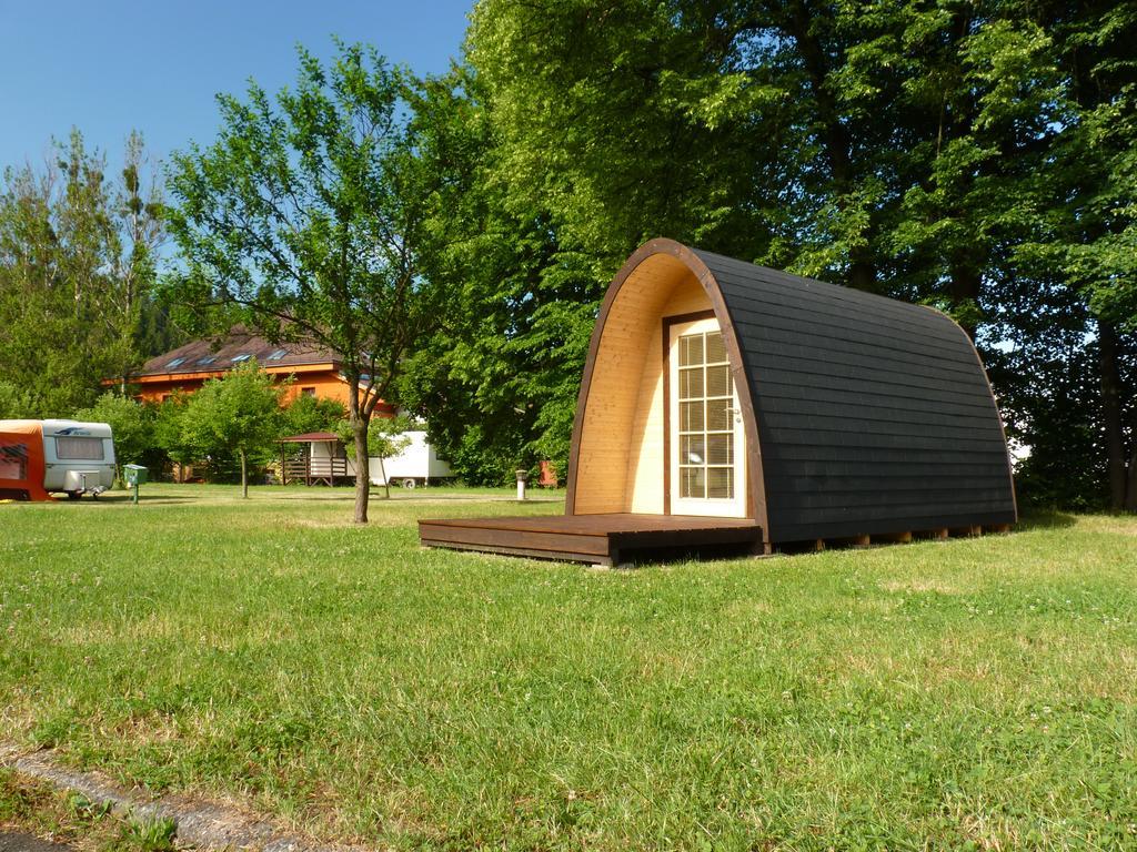 Camping Roznov Roznov pod Radhostem Ngoại thất bức ảnh